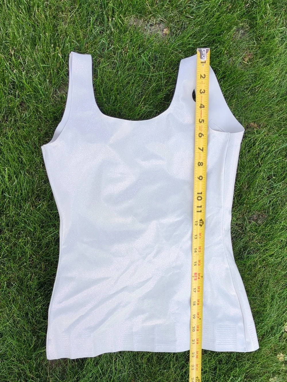 XL Ruby Ribbon Tank - Picture 3 of 6